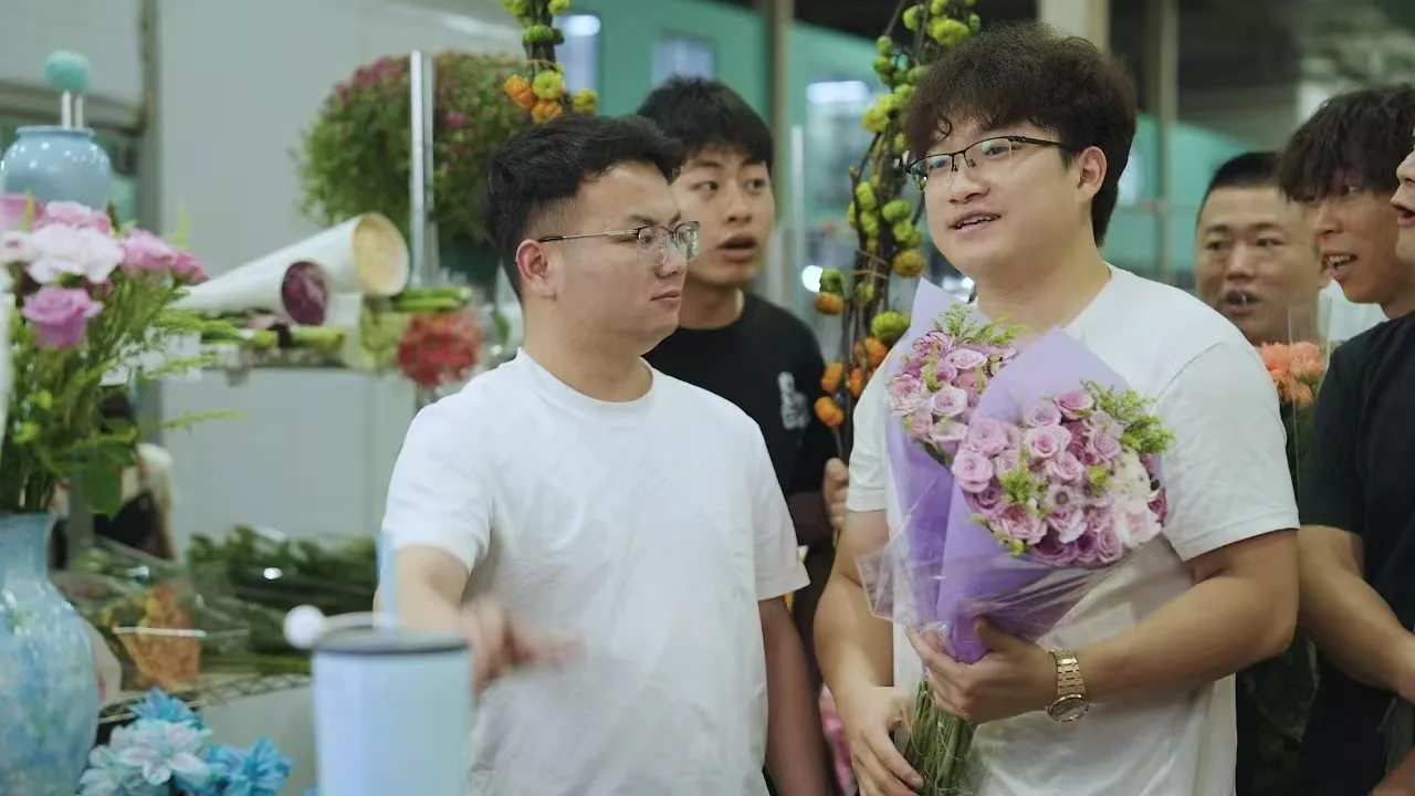 云舍花卉直播间实景